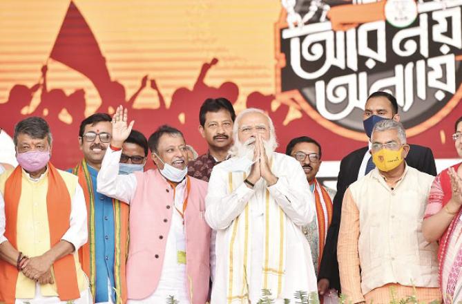 Prime Minister Modi during a public rally in Hugli. Picture: PTI