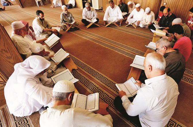 Quran Reading - Pic : INN