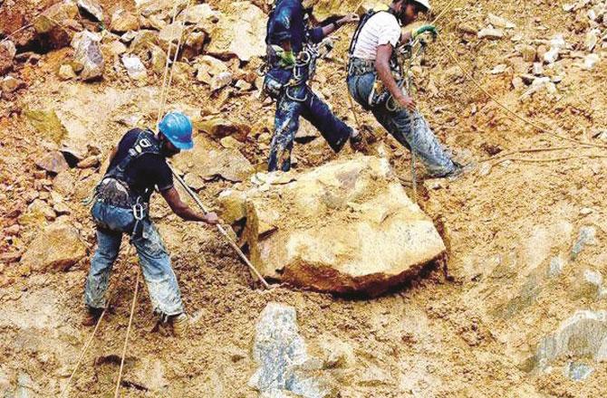 Rock Slide - Pic :Satij Shinde