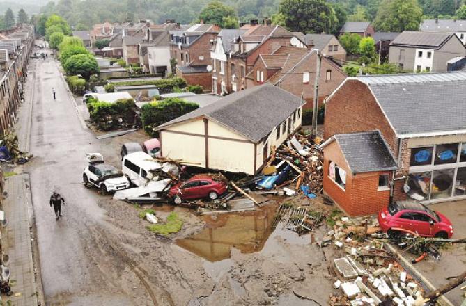 The devastation in the affected areas can be gauged from these images..Picture:INN