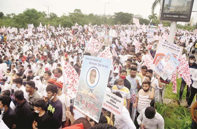 Thousands of protesters marched in the name of Navi Mumbai Airport. (File photo)