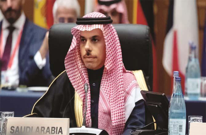 Saudi Foreign Minister Faisal bin Farhan (file photo)