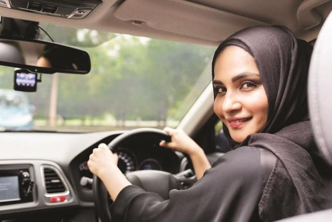 Experts say that women are very serious while driving.Picture:INN