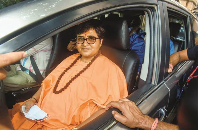 Sadhvi Pragya  going to Court.