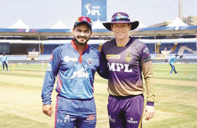 Kolkata captain Evon Morgan and Delhi captain Rish.Picture:INN