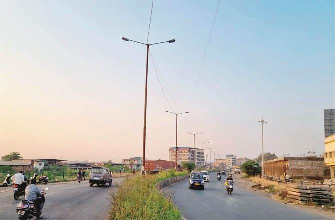 The power poles on Eidgah Road are no longer working.Picture:Inquilab