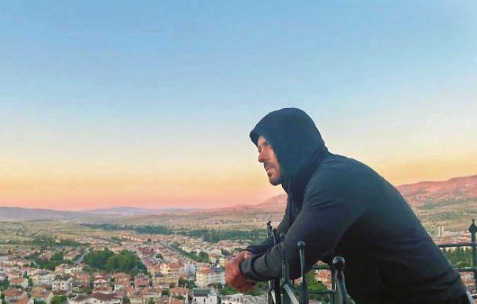 Salman Khan enjoying the sunrise.Picture:INN