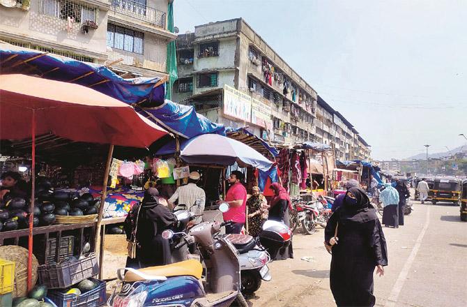 View of gulab Park Market.