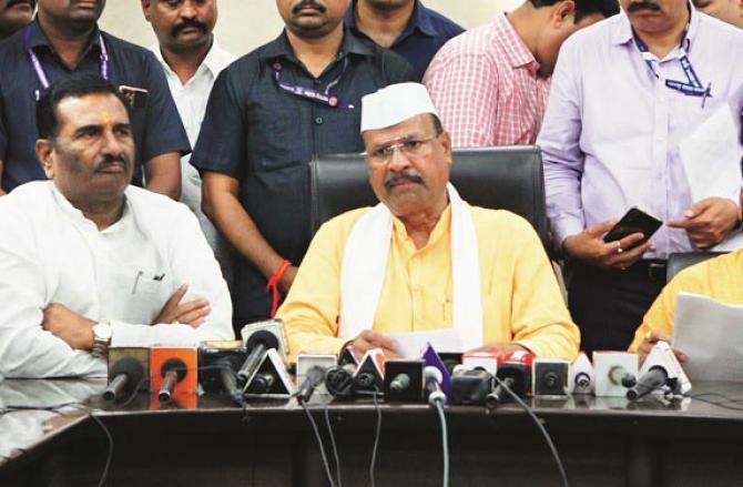 Abdul Sattar during the press conference in Nanded .Picture:Inquilab