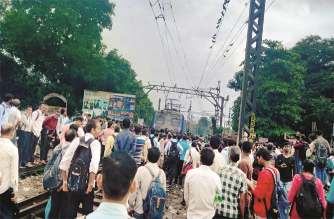 Angry passengers blocking AC train at Kilwa railway station.