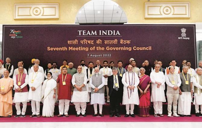 Leaders attending the NITI Aayog meeting including Prime Minister Modi and Chief .Picture:INN