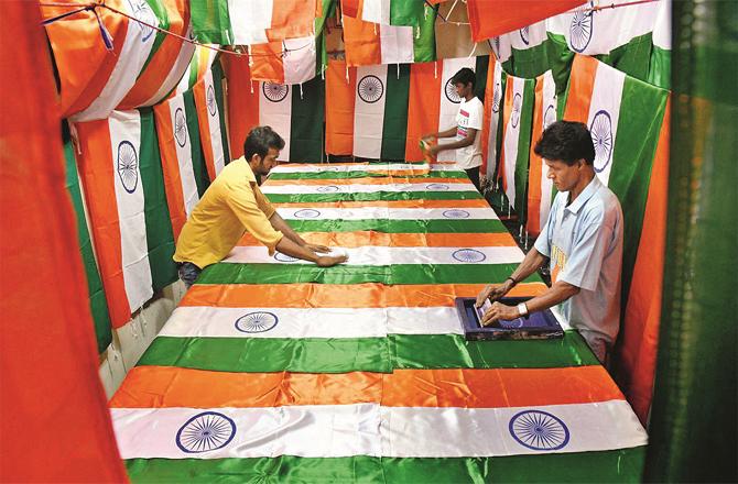 Preparations for Independence Day
