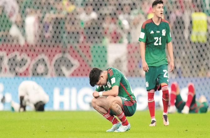 Even after winning against Saudi Arabia, the Mexican players were disappointed when the match ended.
