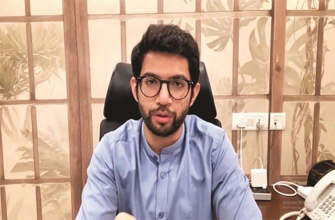 Environment Minister Aditya Thackeray inaugurated the Oxygen Plant online.