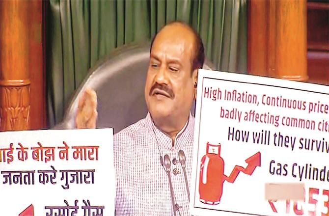 Placards were waved in front of Lok Sabha Speaker Om Birla. (Photo: PTI)