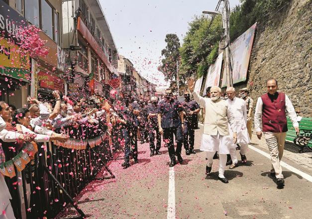 Before addressing the function in Shimla, the Prime Minister also held a road show.Picture:PTI