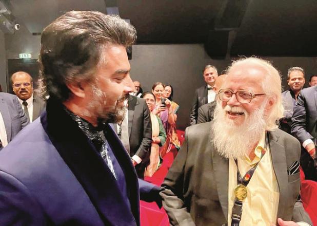  R. Madhavan with scientists Nambi. Picture:INN