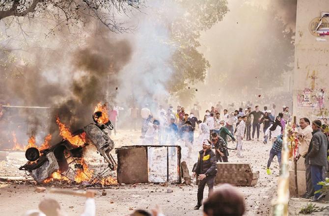 The accused in the Delhi riots case are being acquitted one after another