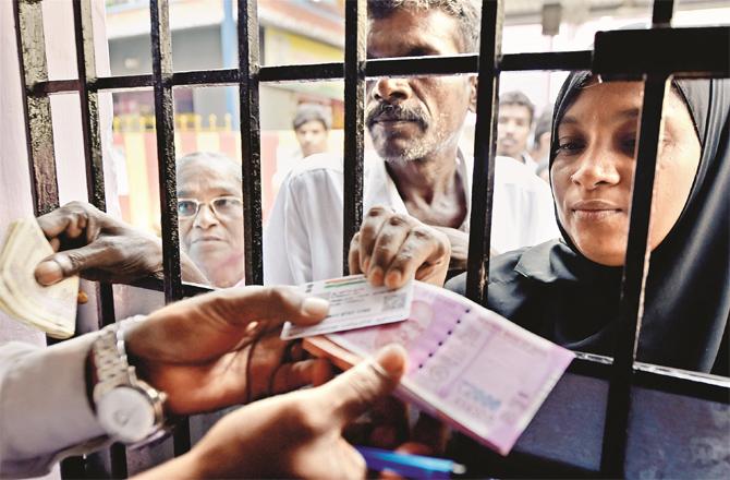After the announcement of demonetisation on November 8, 2016, people across the country faced severe problems. This picture is from that occasion (Photo: PTI).