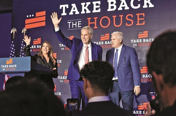 Republican leader Kevin McCarthy and others are expressing their happiness after the majority in the House of Representatives. .Picture:INN