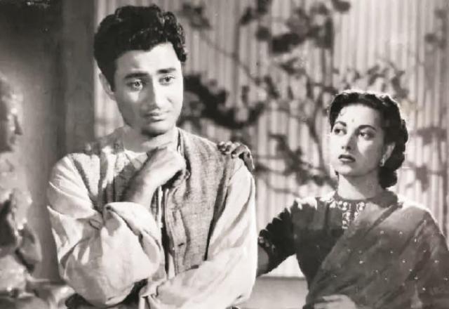 Sarya and Dev Anand can be seen in emotional scenes of the film .Picture:INN