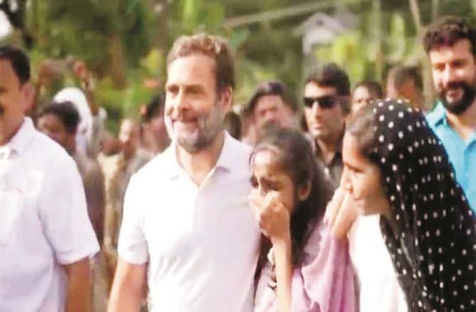 On reaching Rahul Gandhi, the girl can be seen crying, overcome with emotion.
