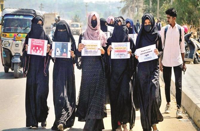 Students in Karnataka protesting against the ban on hijab. (file photo)