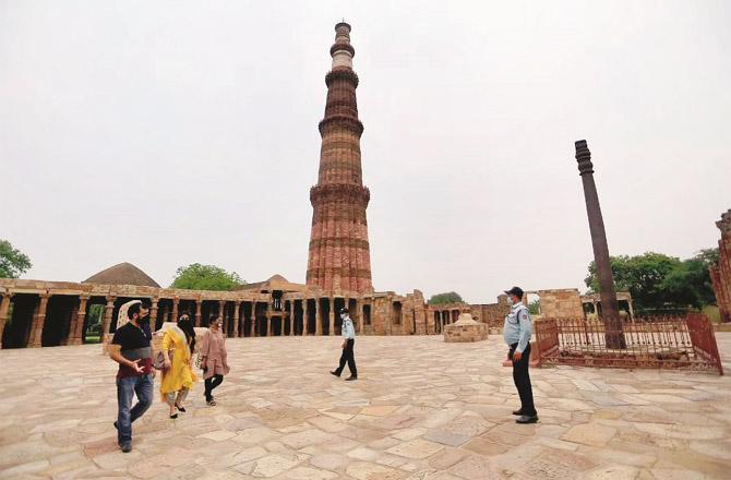 The claim on the land of Qutb Minar has been dismissed, but the decision on the claim of Hindutva organizations for worship is still pending.