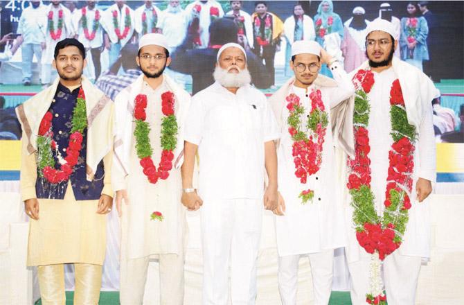 The toppers of Net who won from `Shaheen` in the felicitation meeting held in Bidar