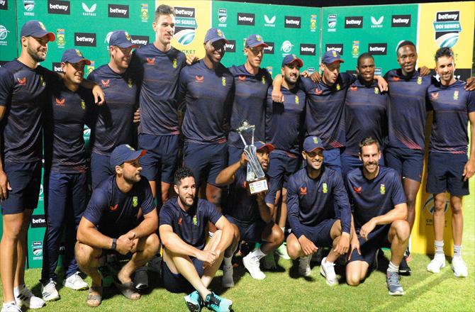 The winning team of South Africa