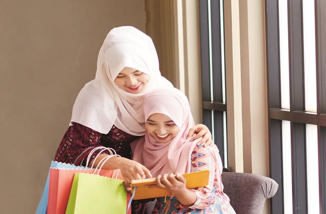 Books are the best gift, but the books should be chosen according to the personality of the recipient