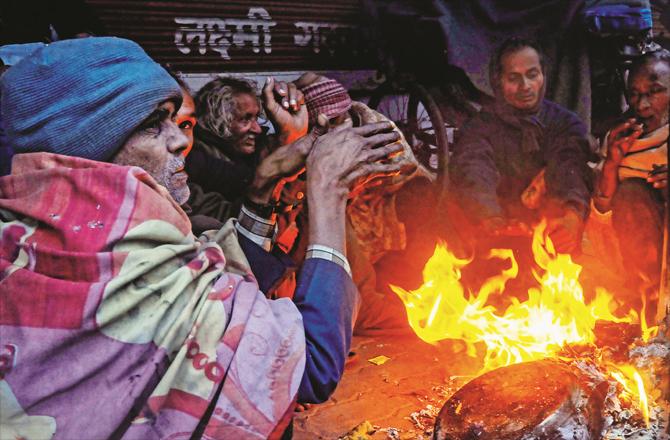 This is how people are coping with the cold in most parts of North India