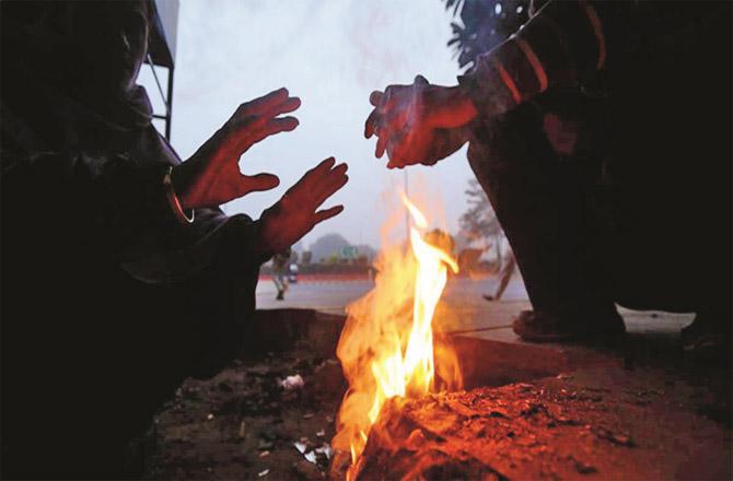 Many cities of Maharashtra state are in the grip of cold these days