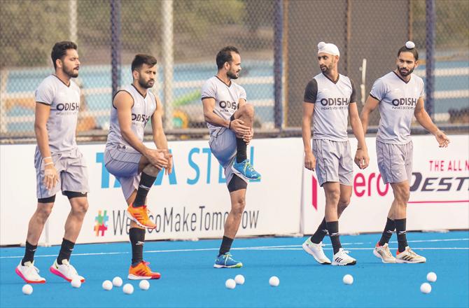 Indian hockey team players practicing.(PTI)