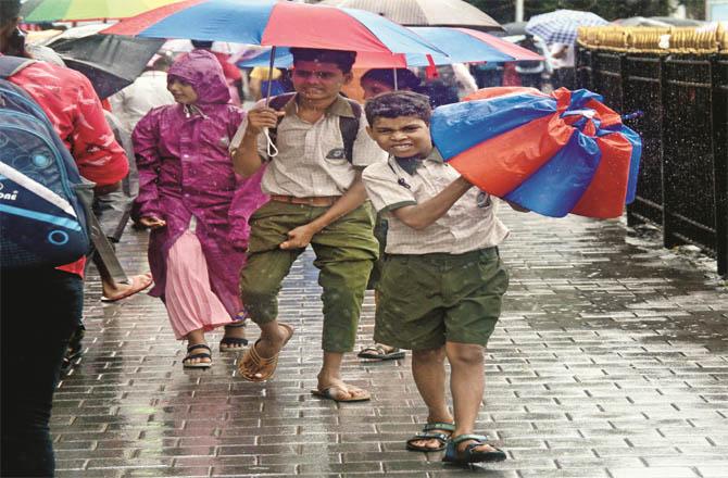 Attendance of students in schools in Mumbai was low due to monsoon rains.