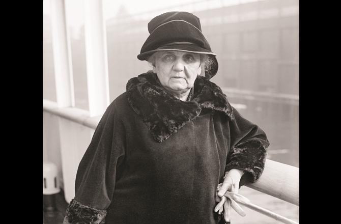 Jane Addamsman was the first American woman to win the Nobel Prize