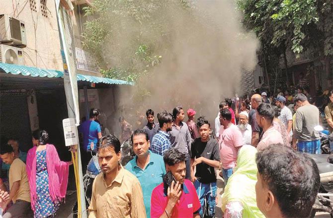 There was chaos after the fire in Shama building located on 90 feet road