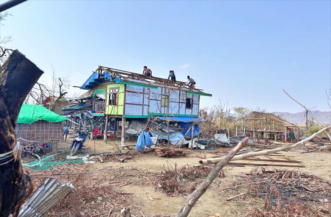 A scene of renovation of a house in Kit Chang village of Rakhine. (Photo courtesy: United Nations)