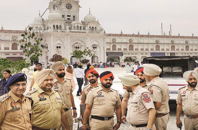 Security has been beefed up in Amritsar amid the prospect of Amritpal Singh`s surrender.