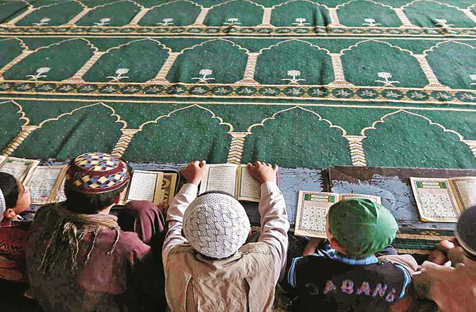 Consider the system of religious madrasas and its role by keeping the spirit of spending Zakat in front, see their lack of service while the status of religious madrasas is not that of ordinary educational institutions.
