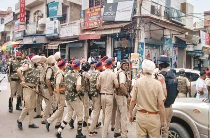 In Punjab, the situation is tense in some areas after the police crackdown. (Photo: Courtesy, Indian Express)