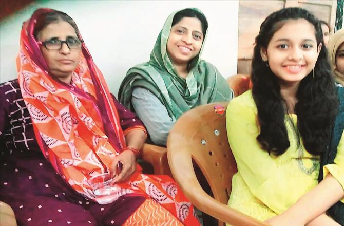 Right: (in scarf) Nida Shaikh (granddaughter), Saba Shadab Shaikh (daughter-in-law) and Mumtaz Shaikh (mother-in-law).