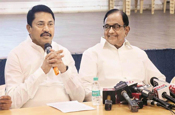 P Chidambaram (right) and Nana Patole during the Congress press conference in Mumbai