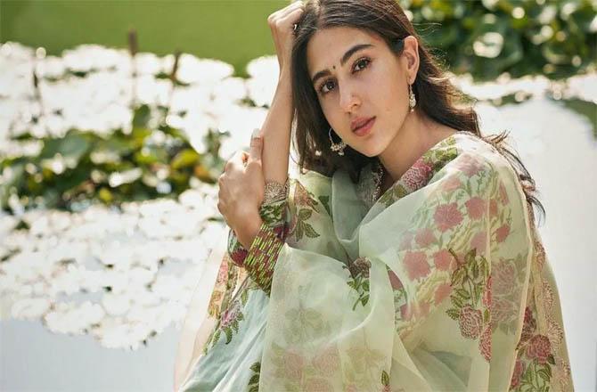 سارہ علی کو رکشا میں سفر کرنے پر تنقید کا سامنا