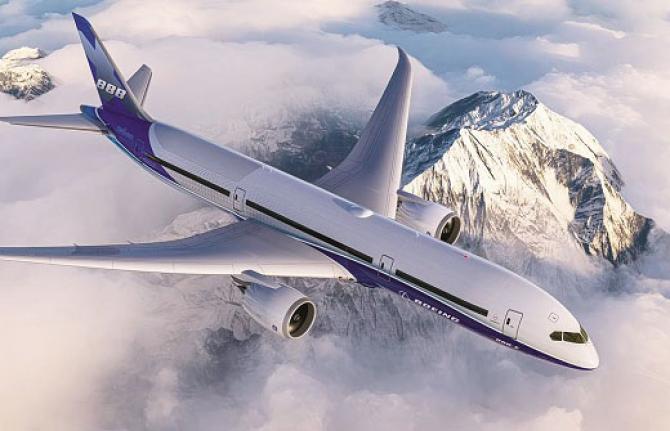 Airplanes fly slower and use less fuel. Photo: INN
