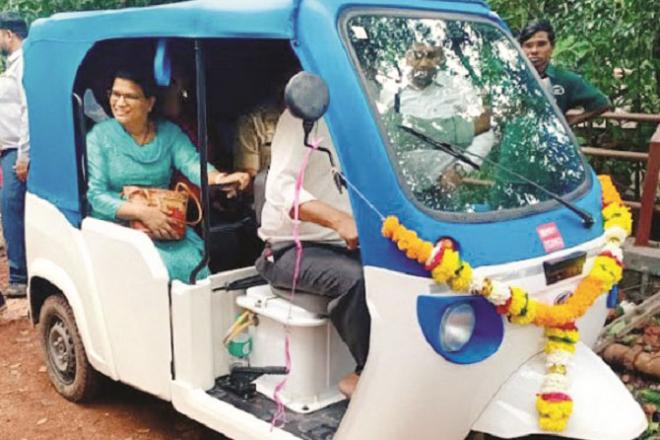 E-Rickshaws can have many facilities. Photo: INN