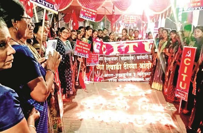 Asha Worker celebrating Kali Diwali. Photo: INN