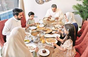 رشتوں کے درمیان آئی اُلجھن کو آپس میں سلجھا لیں