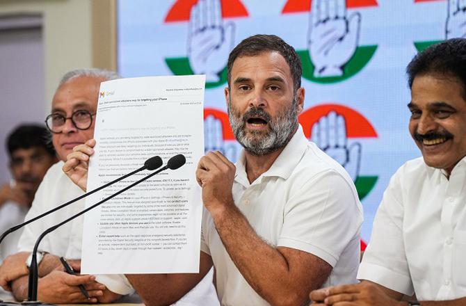 Rahul Gandhi speaking. Photo: PTI