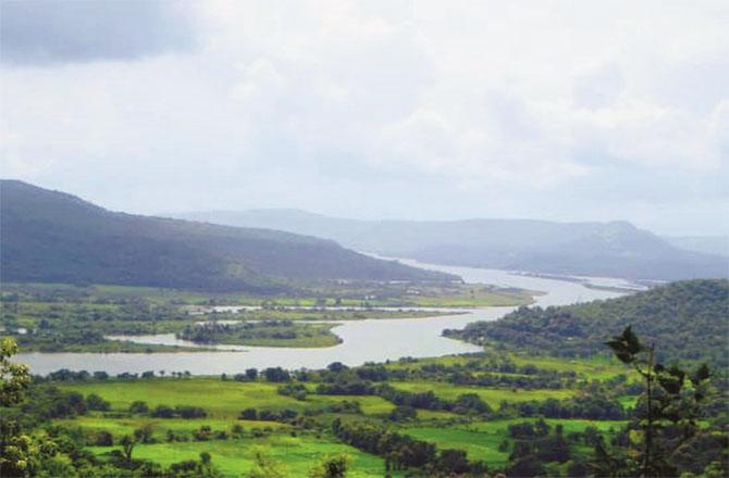 Vashishti river of Chiplun. Photo. INN